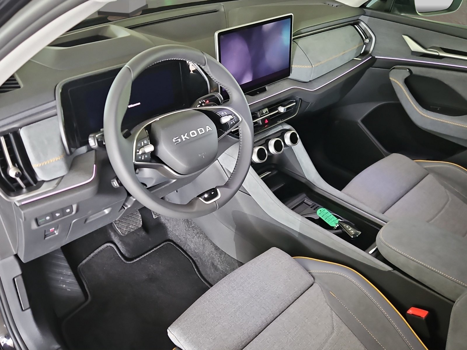 SKODA Kodiaq 2.0 TSI Dynamic 4x4, Essence, Voiture nouvelle, Automatique - 7