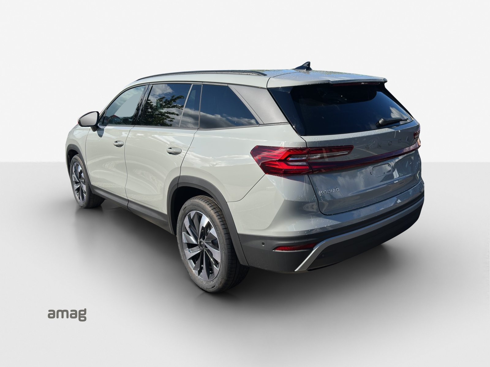 SKODA Kodiaq Dynamic (Netto), Petrol, New car, Automatic - 3