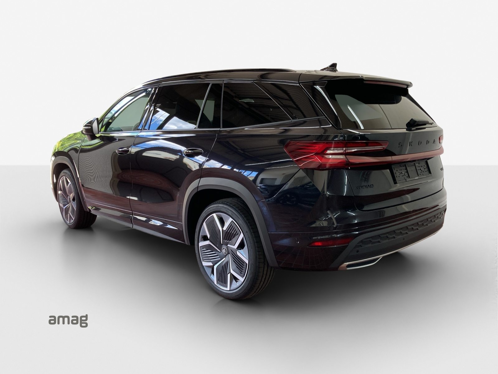 SKODA Kodiaq Sportline, Petrol, New car, Automatic - 3