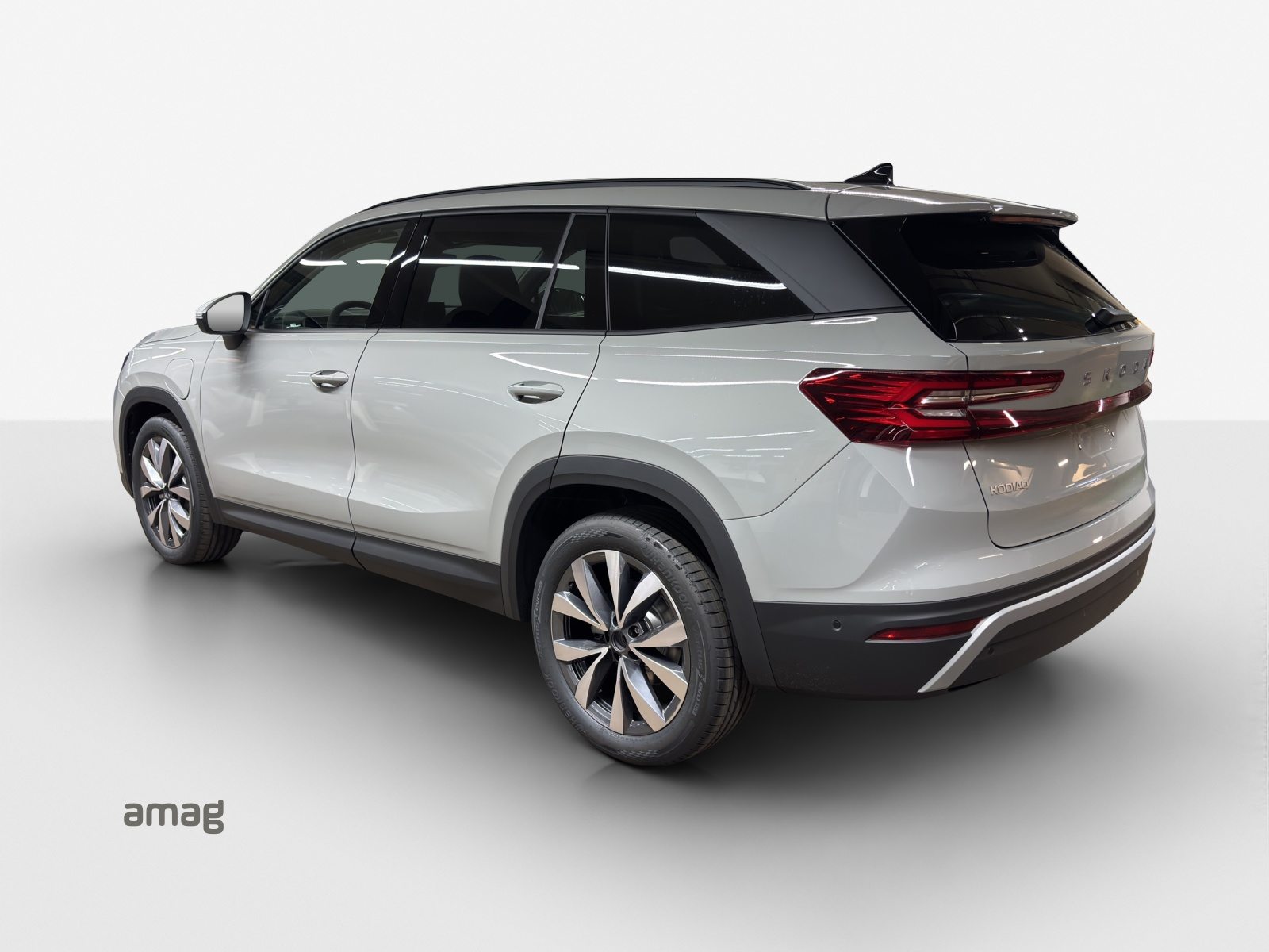 SKODA Kodiaq iV Dynamic (Netto), Voll-Hybrid Benzin/Elektro, Neuwagen, Automatik - 3