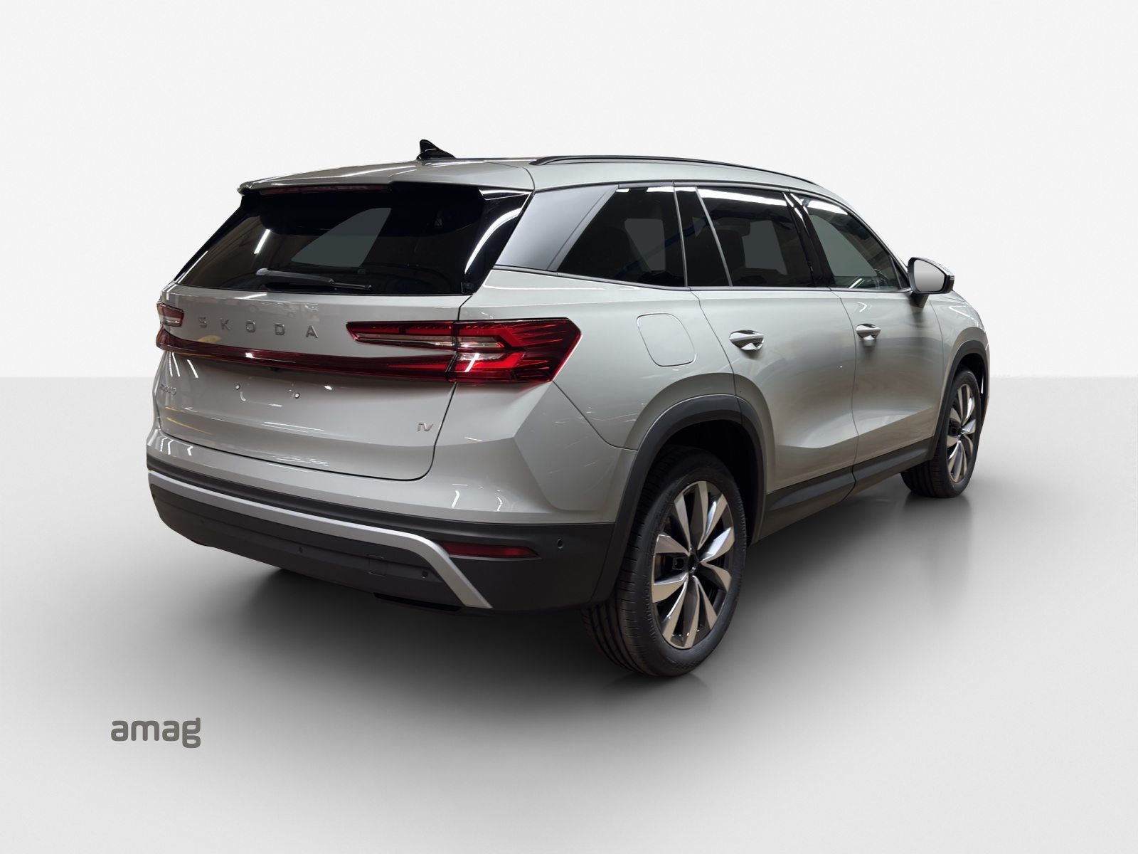 SKODA Kodiaq iV Dynamic (Netto), Voll-Hybrid Benzin/Elektro, Neuwagen, Automatik - 5