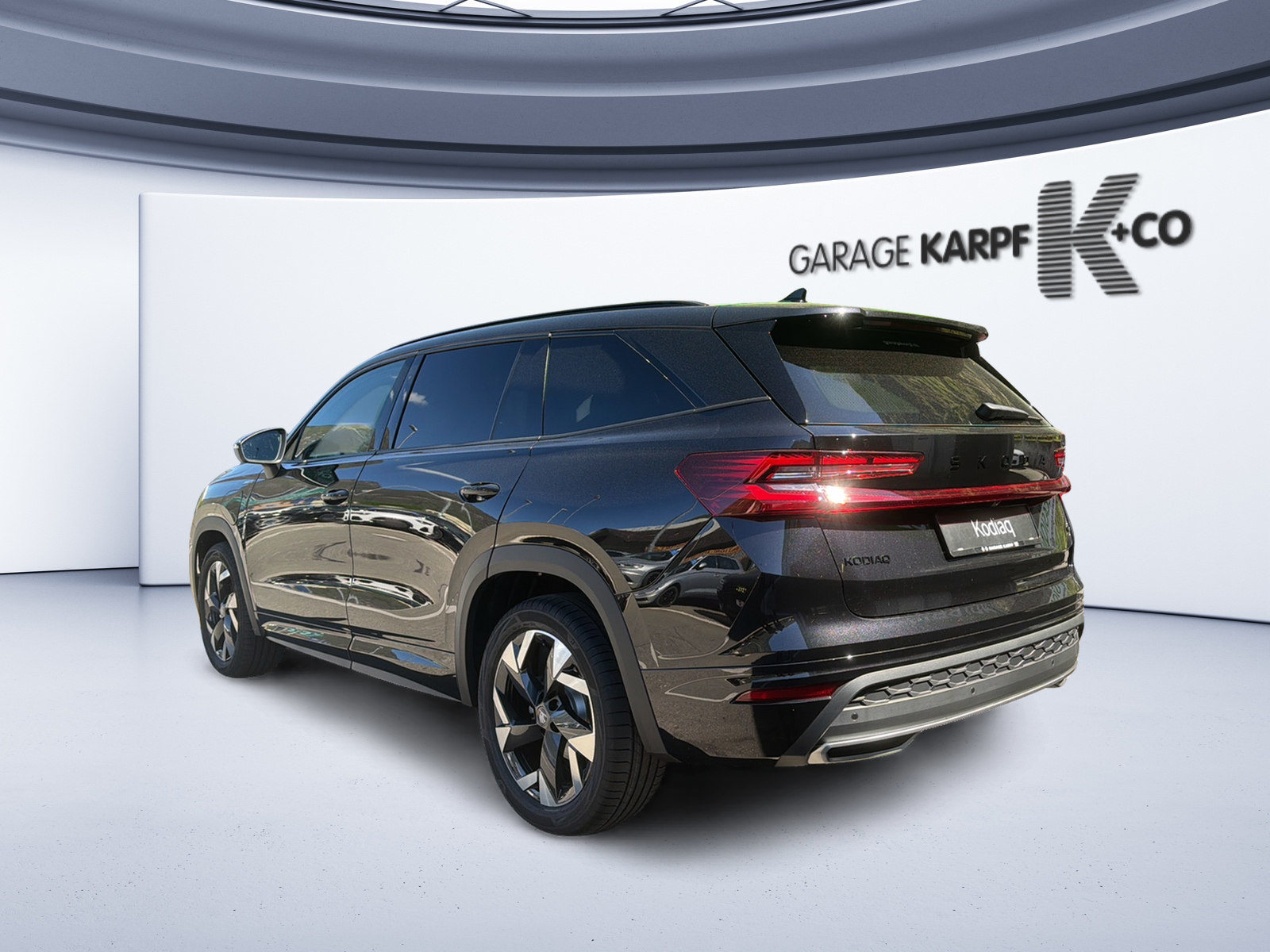 SKODA Kodiaq iV Sportline, Voll-Hybrid Benzin/Elektro, Neuwagen, Automatik - 3
