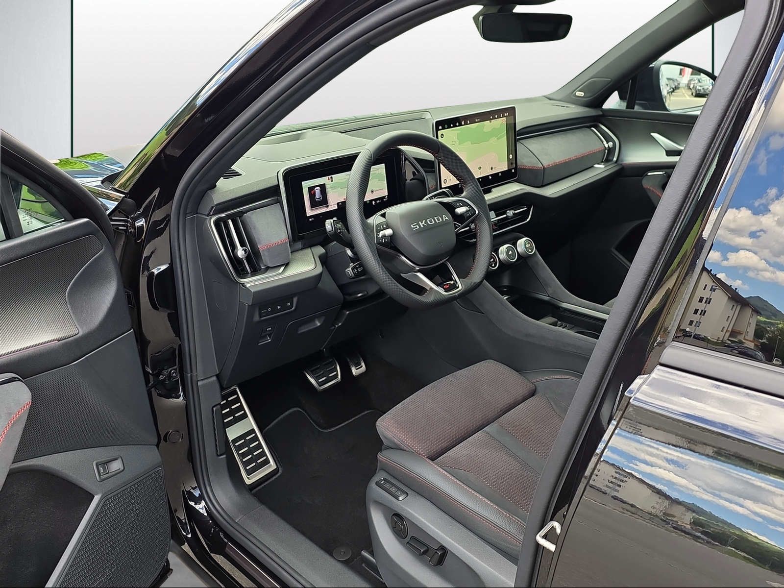 SKODA Kodiaq RS, Petrol, New car, Automatic - 6