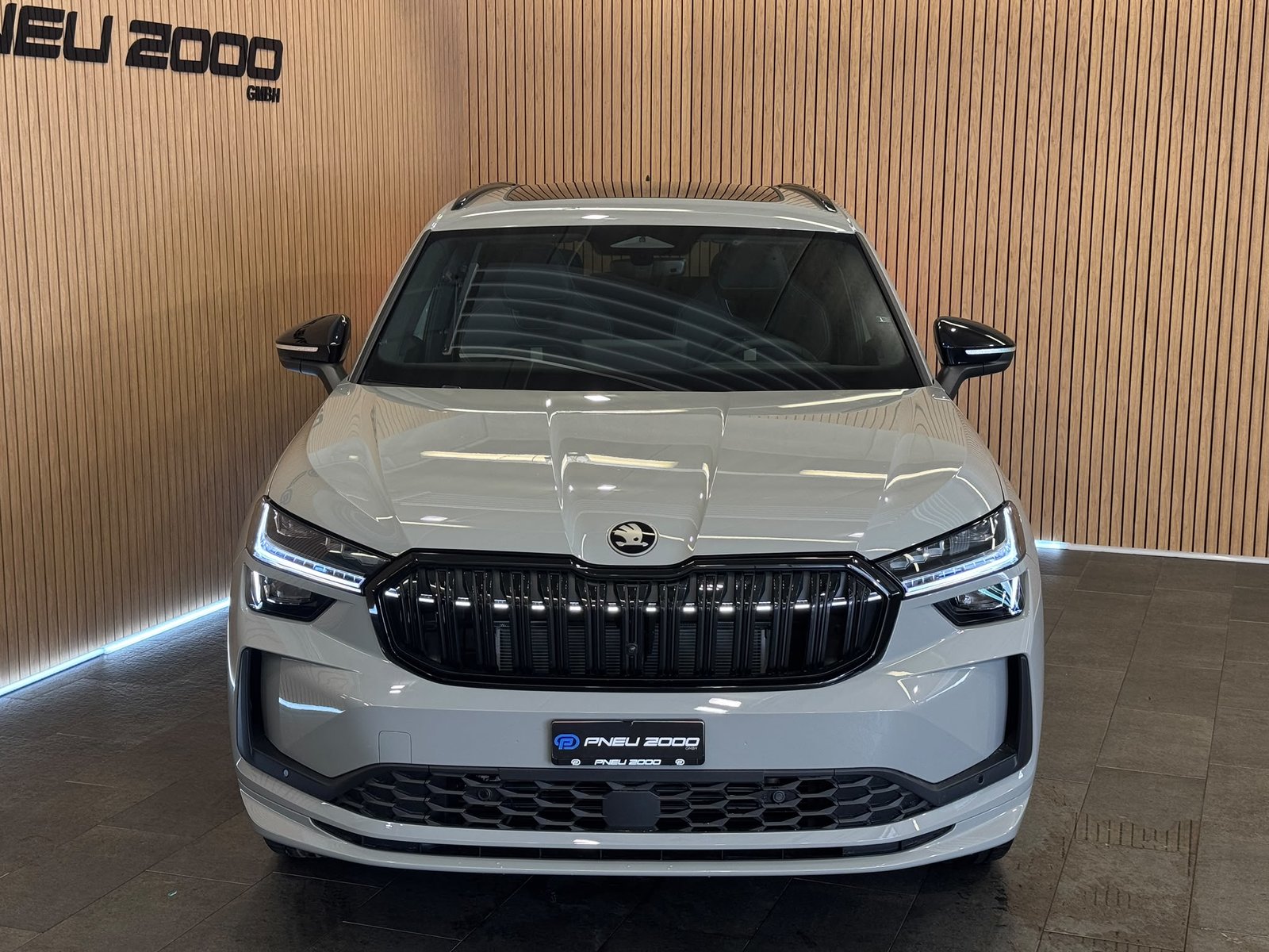 SKODA Kodiaq 1.5 TSI mHEV Selection *Steelgrey*, Hybride Léger Essence/Électricité, Voiture nouvelle, Automatique - 2