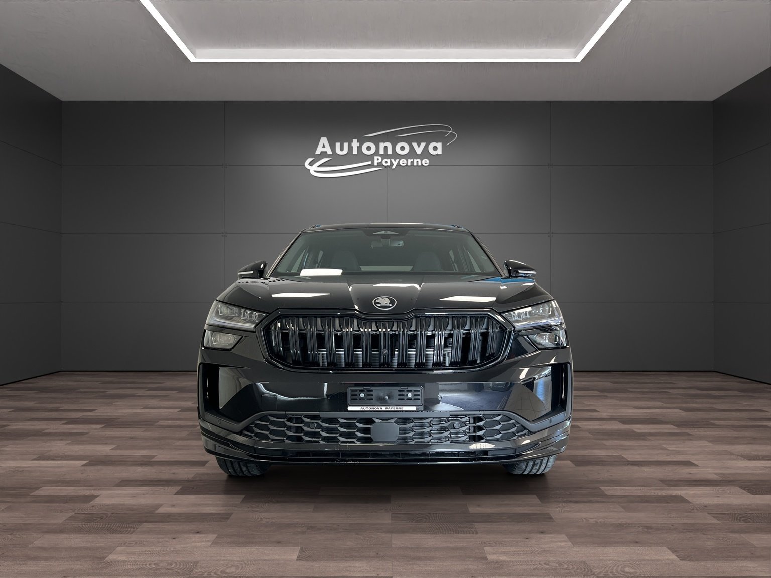 SKODA Kodiaq 2.0 TSI Sportline 4x4, Petrol, New car, Automatic - 2