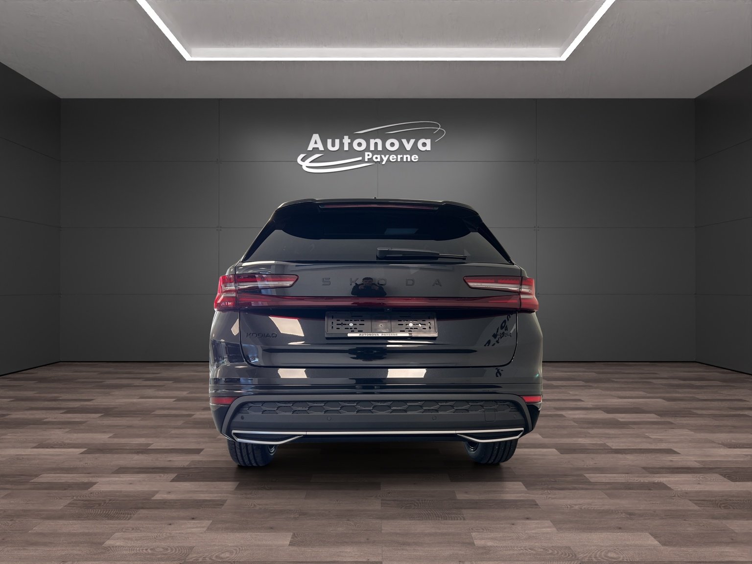 SKODA Kodiaq 2.0 TSI Sportline 4x4, Petrol, New car, Automatic - 5