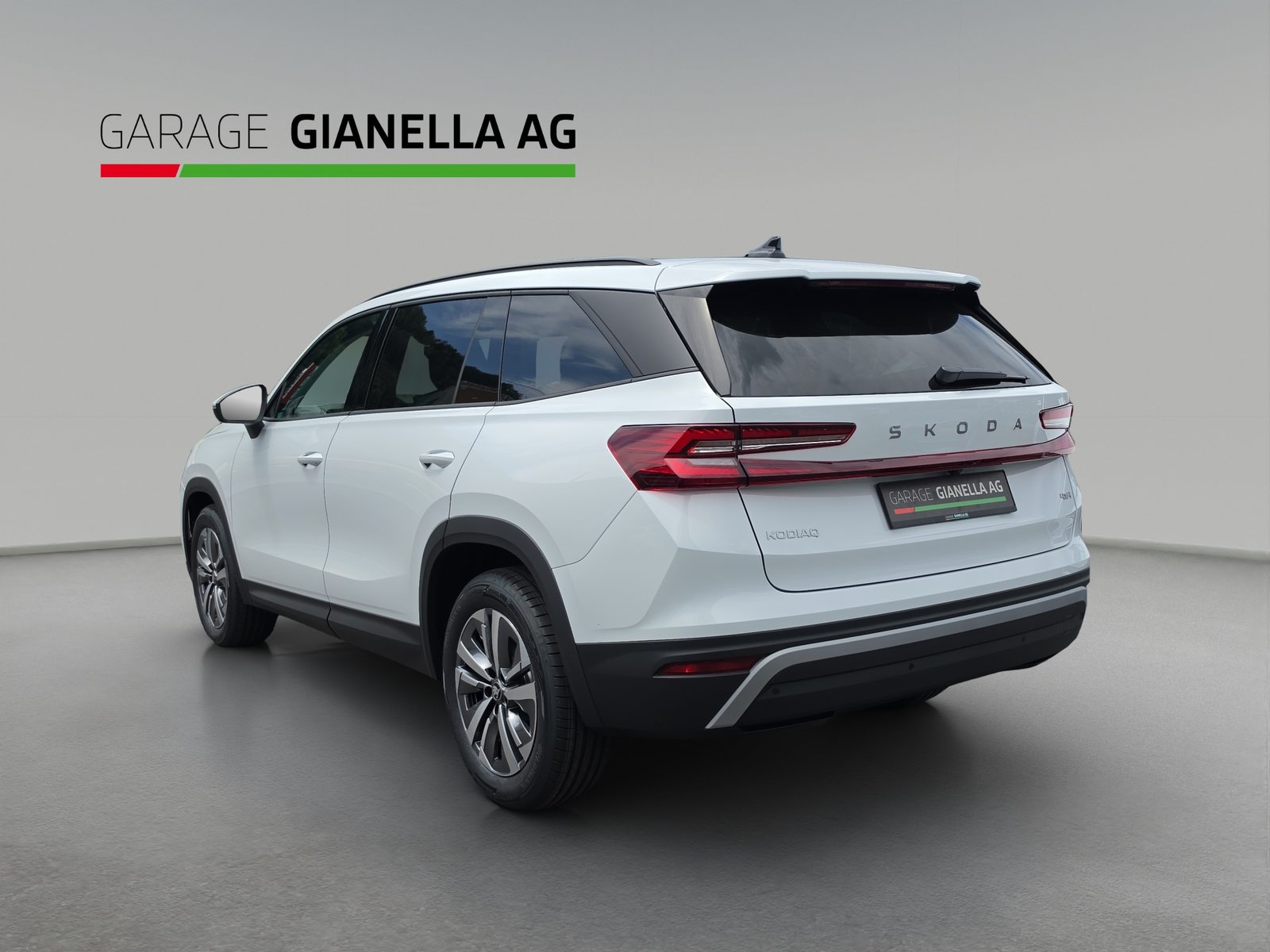 SKODA Kodiaq Dynamic (Netto), Benzina, Auto nuove, Automatico - 3