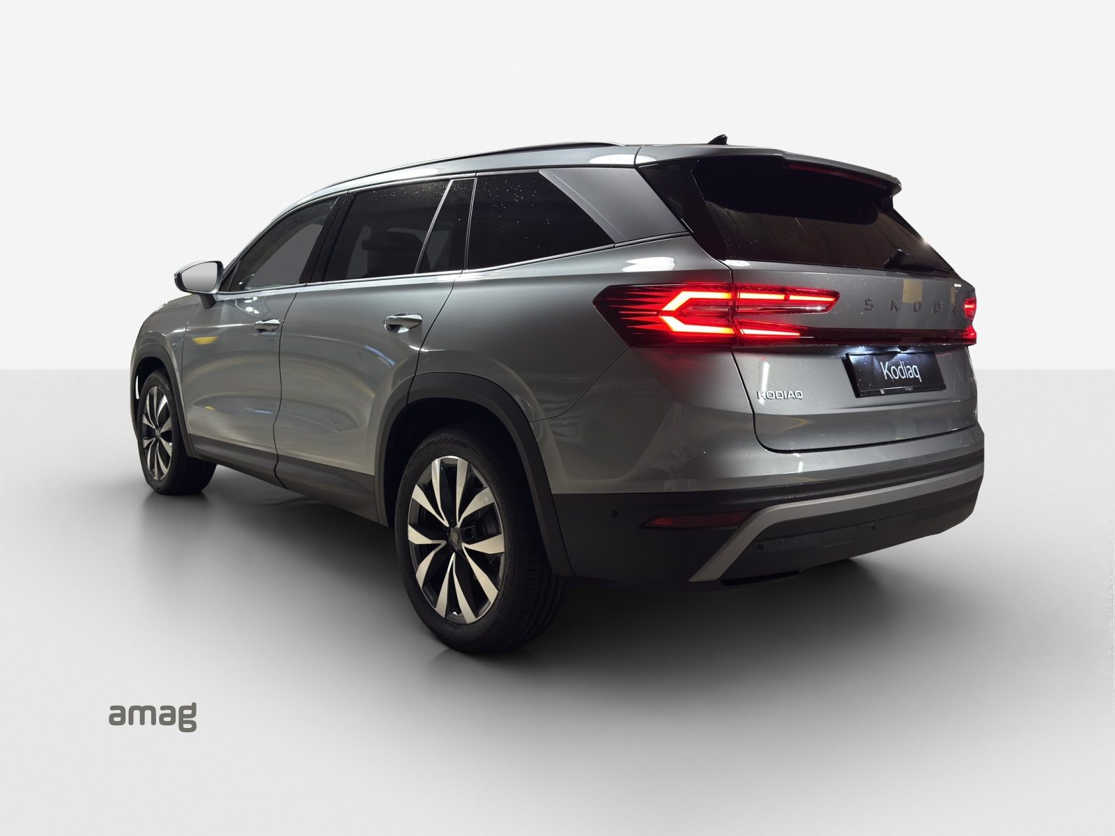 SKODA Kodiaq Dynamic (Netto), Petrol, New car, Automatic - 3