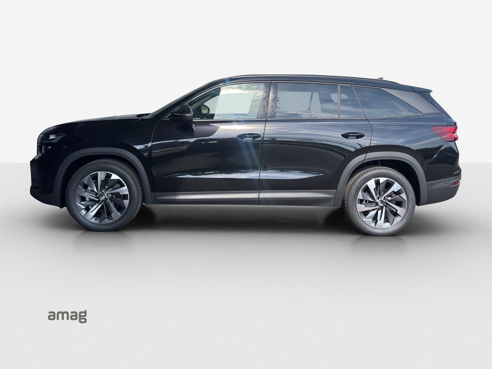 SKODA Kodiaq Dynamic (Netto), Petrol, New car, Automatic - 2