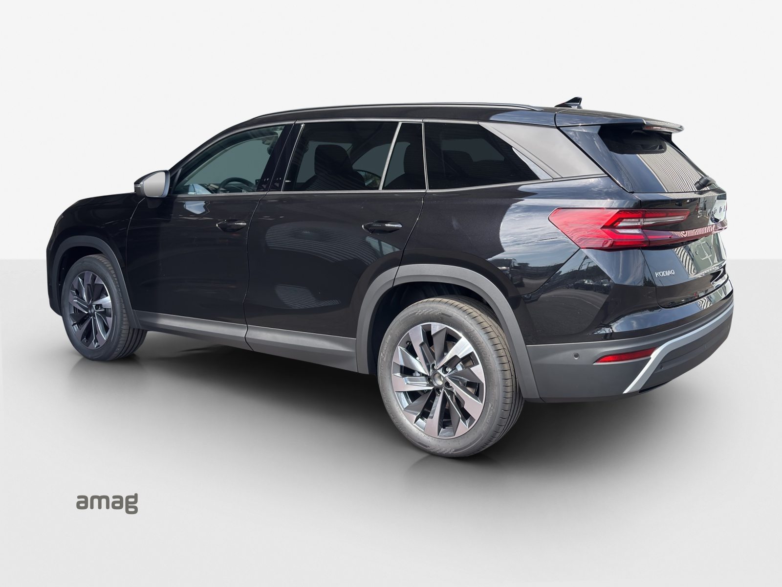 SKODA Kodiaq Dynamic (Netto), Petrol, New car, Automatic - 3