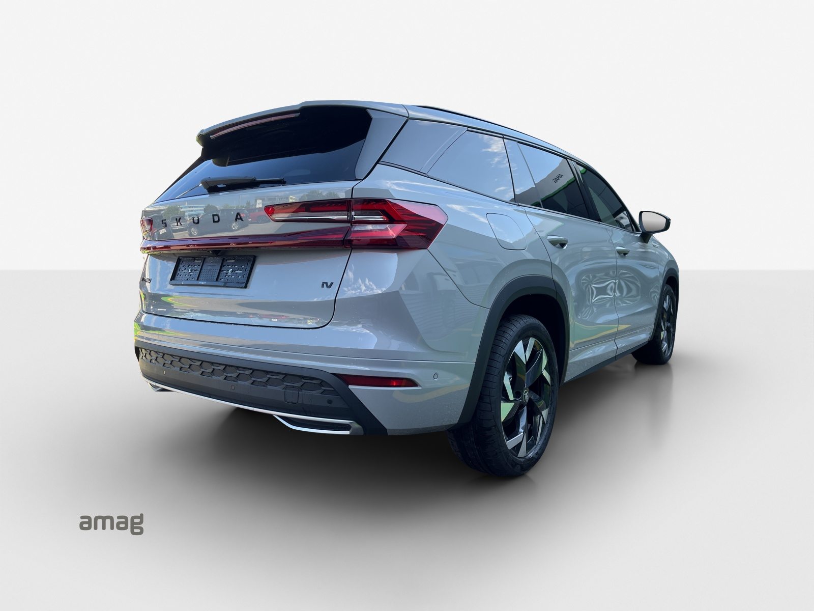 SKODA Kodiaq iV Sportline, Full-Hybrid Petrol/Electric, New car, Automatic - 5