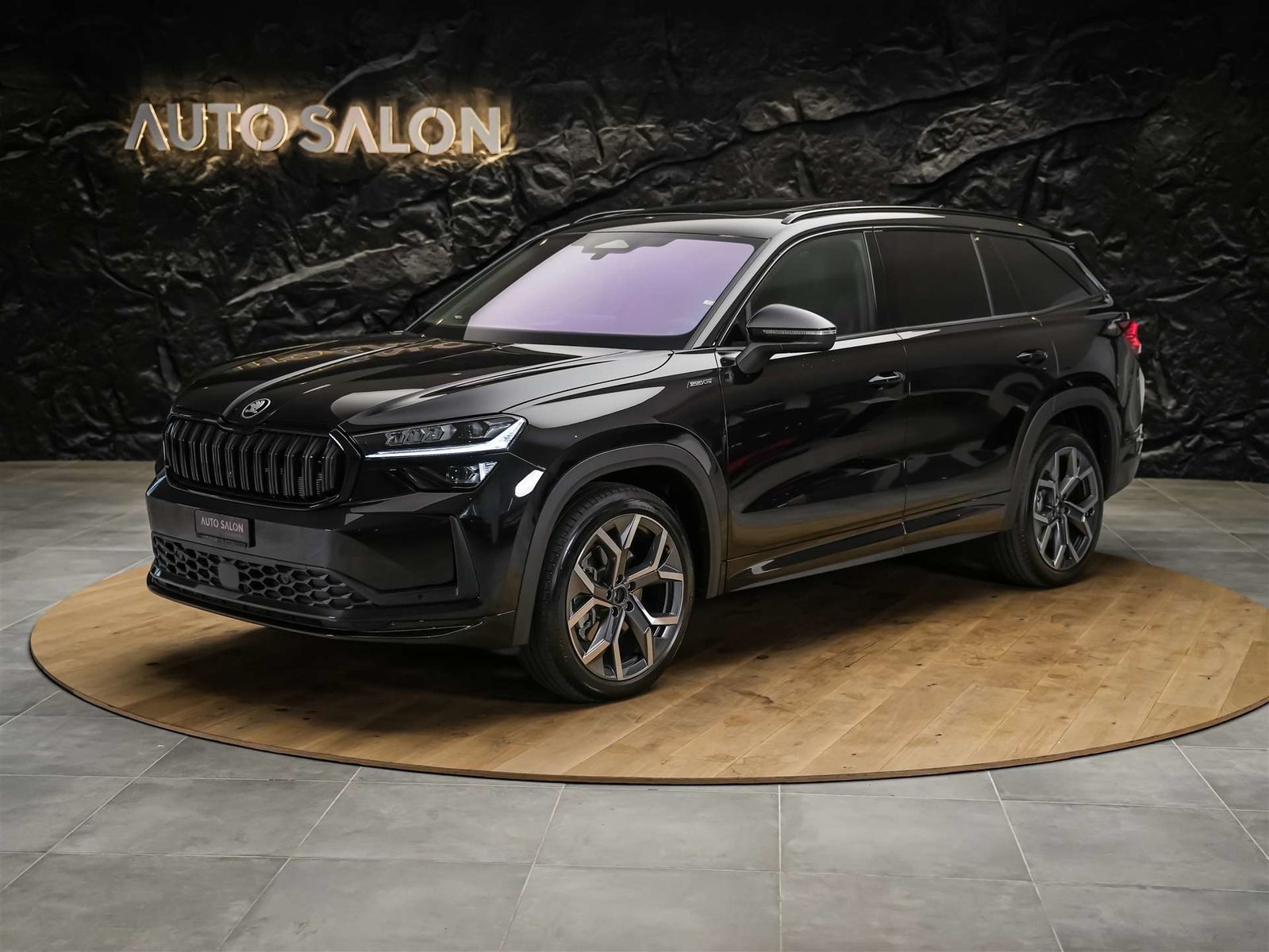 SKODA Kodiaq 2.0 TDI Sportline 4x4 *Panorama*7 Plätzer* Mat