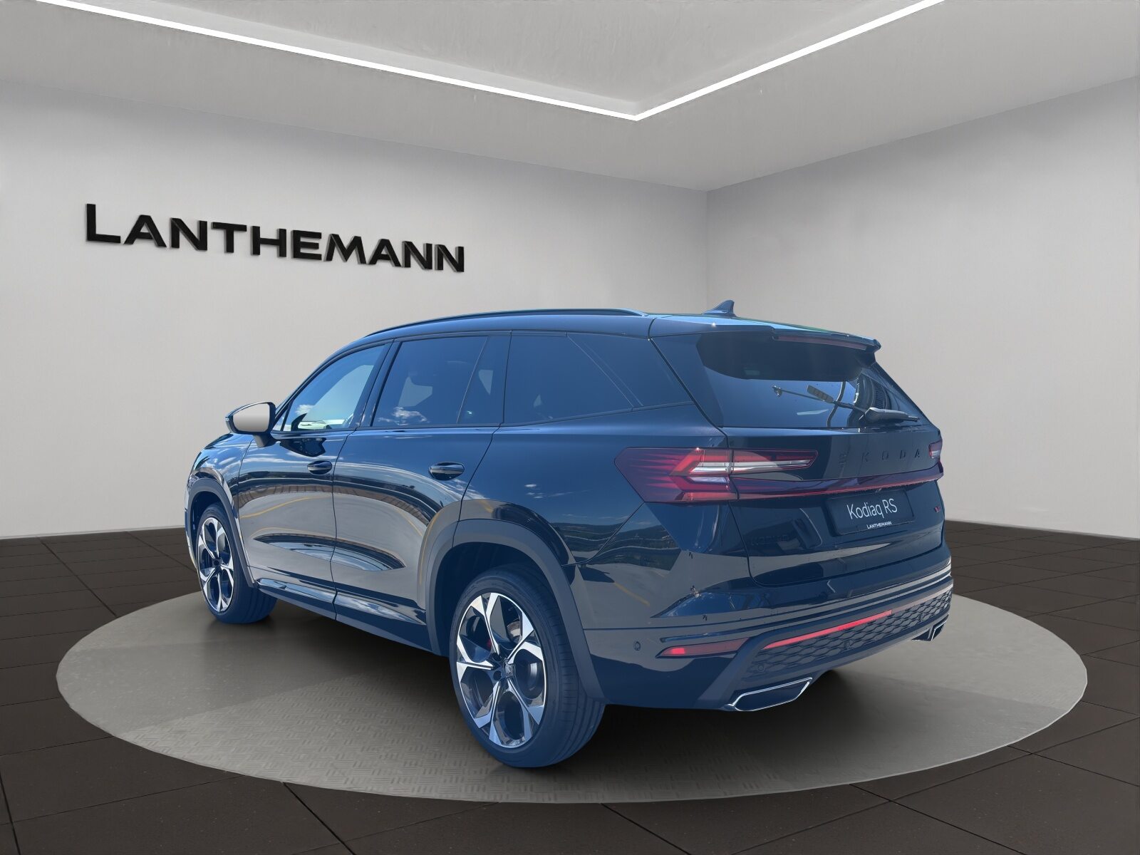 SKODA Kodiaq RS, Petrol, New car, Automatic - 3