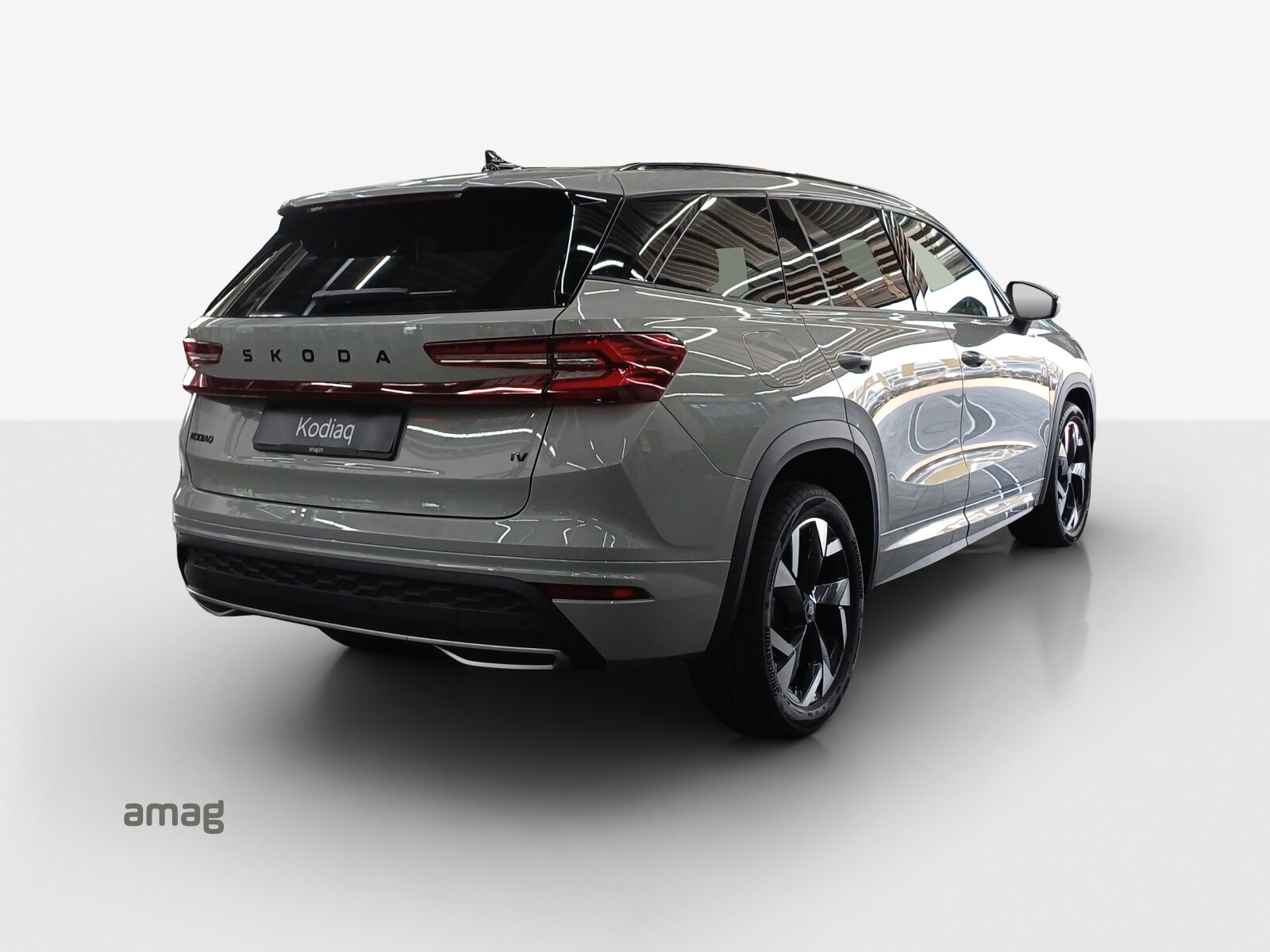 SKODA Kodiaq iV Sportline, Hybride Integrale Benzina/Elettrica, Auto nuove, Automatico - 5