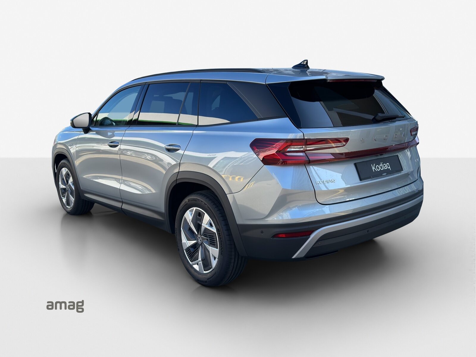 SKODA Kodiaq Dynamic (Netto), Petrol, New car, Automatic - 3