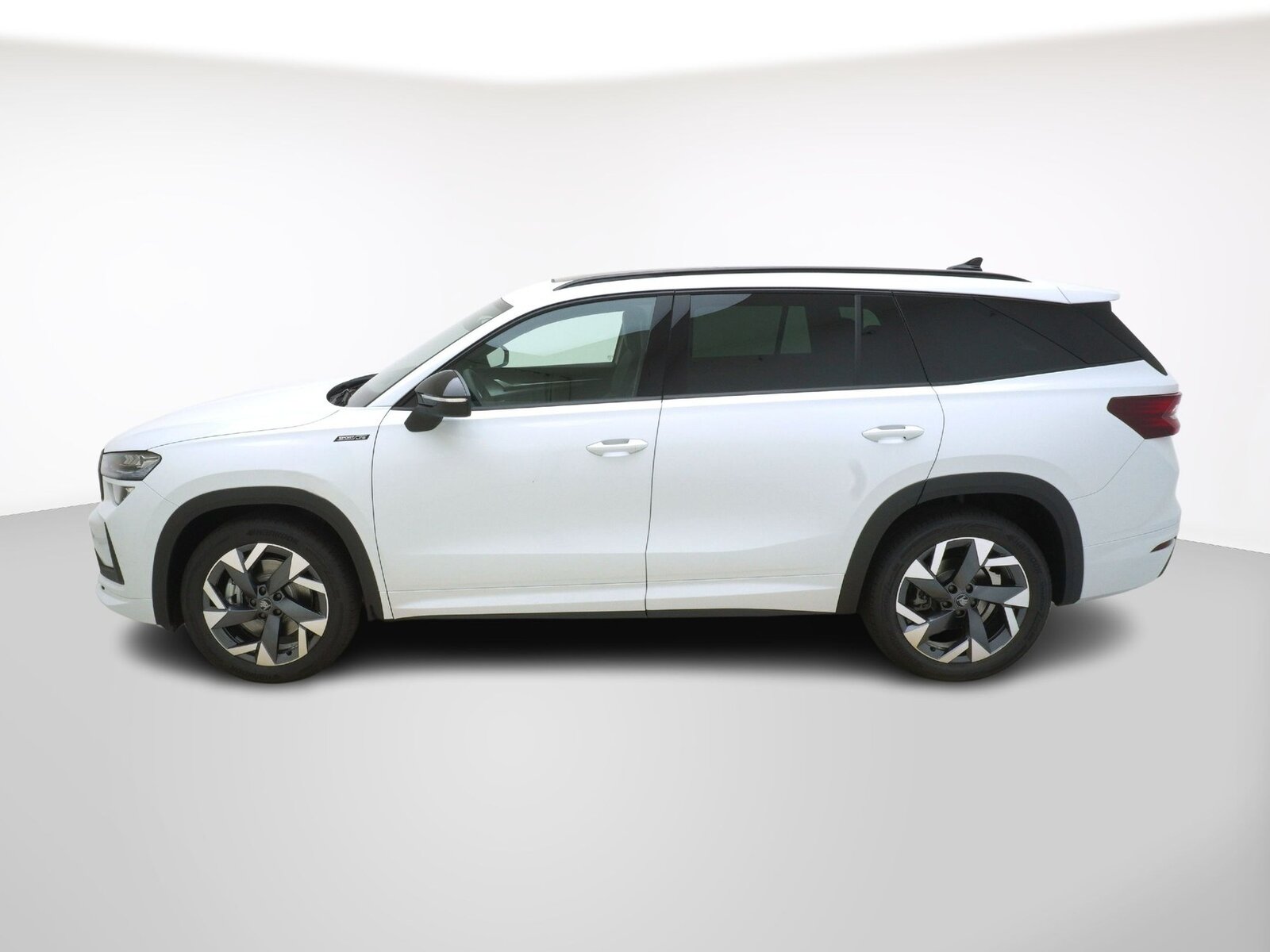 SKODA Kodiaq 2.0 TSI SportLine, Petrol, New car, Automatic - 2