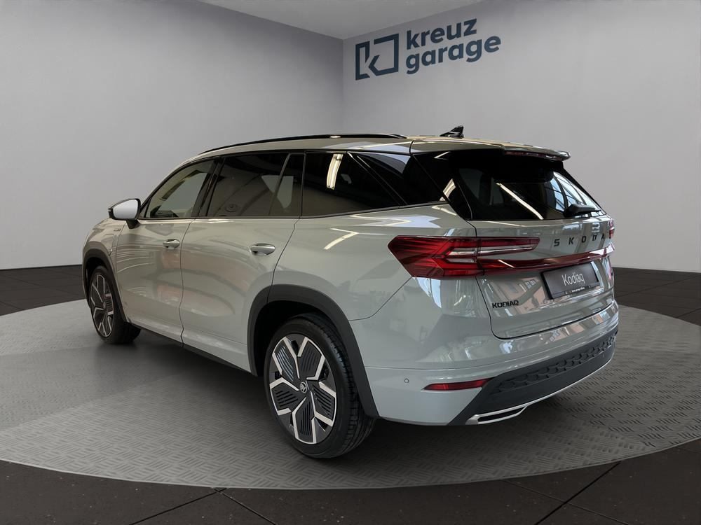 SKODA KODIAQ 1.5 TSI PHEV SportLine 2WD, Plug-in-Hybrid Benzina/Elettrica, Auto nuove, Automatico - 4