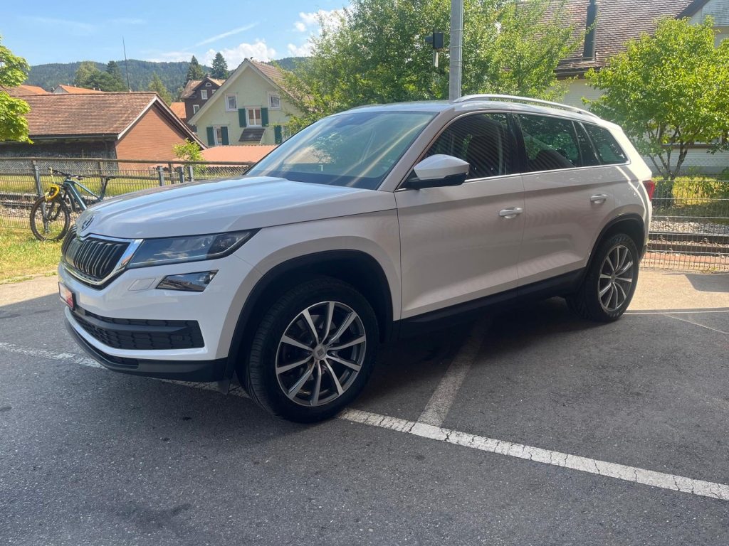 SKODA KODIAQ 2.0 TSI Style DSG, Petrol, Second hand / Used, Automatic - 2