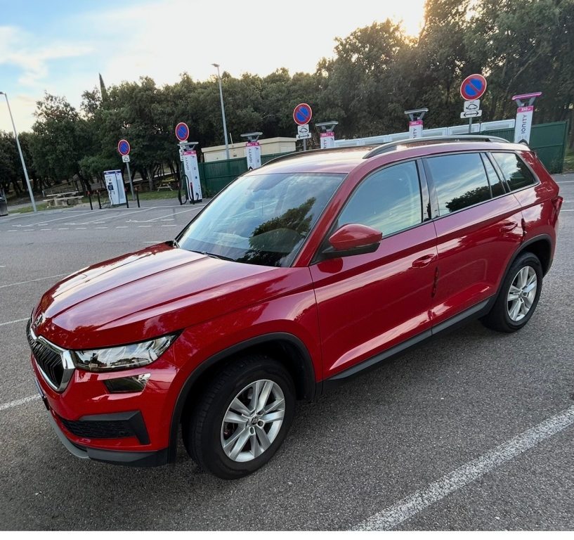 SKODA KODIAQ SUV, Benzin, Occasion / Gebraucht, Handschaltung - 5