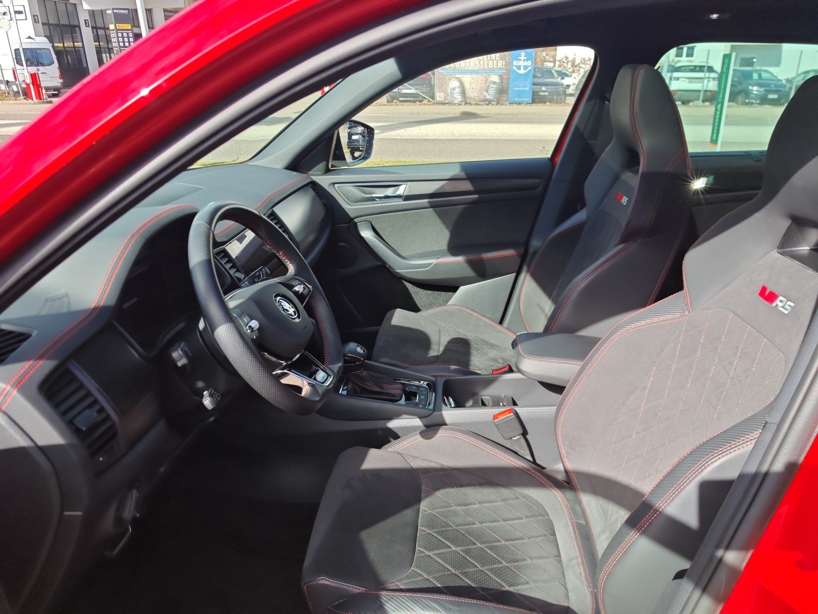 SKODA Kodiaq 2.0 TSI 4x4 RS, Benzin, Occasion / Gebraucht, Automatik - 6