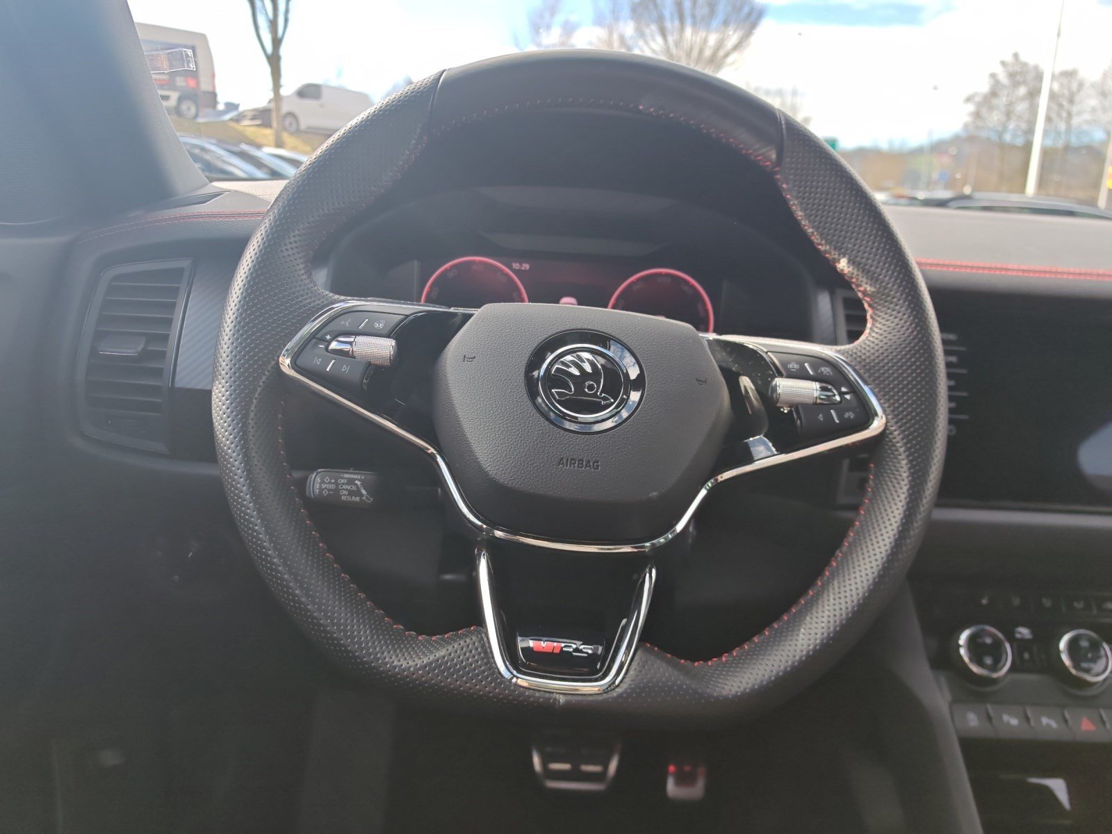SKODA Kodiaq 2.0 TSI 4x4 RS, Benzin, Occasion / Gebraucht, Automatik - 7