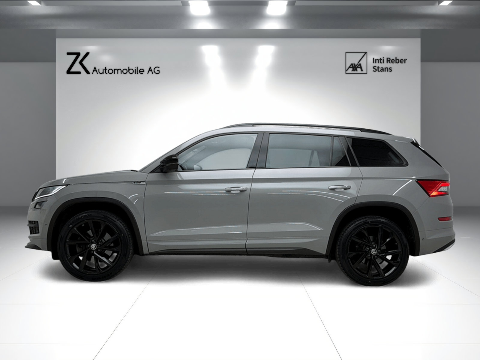 SKODA Kodiaq 2.0 TSI 4x4 Stahl Grau 7. Plätzer SportLine ★ 360° Ka, Benzin, Occasion / Gebraucht, Automatik - 3