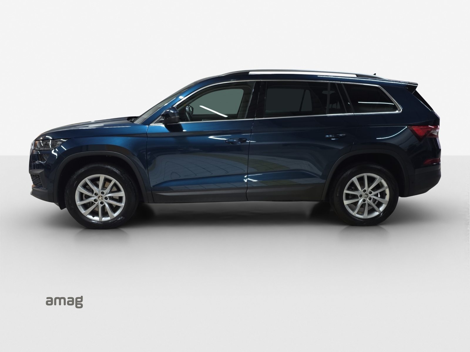 SKODA NEW KODIAQ Style, Petrol, Second hand / Used, Automatic - 2