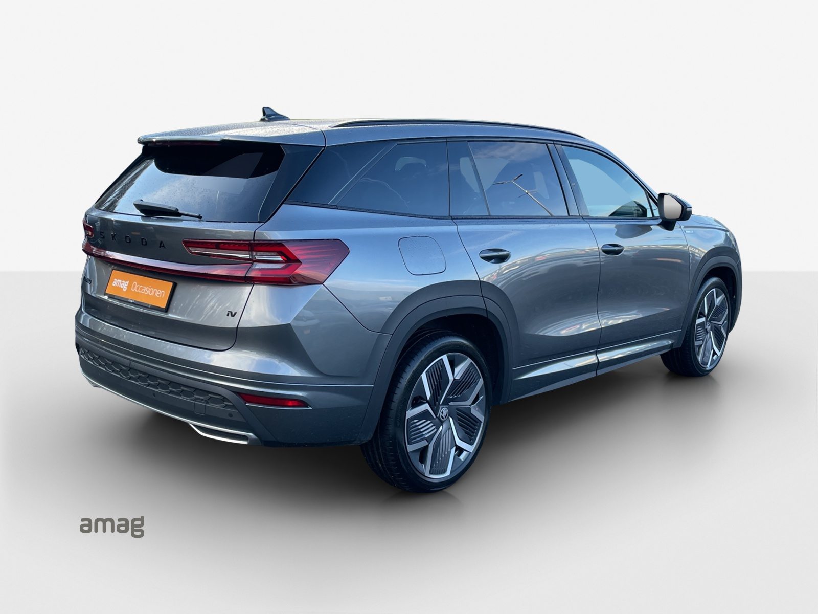 SKODA Kodiaq iV Sportline, Full-Hybrid Petrol/Electric, Second hand / Used, Automatic - 5