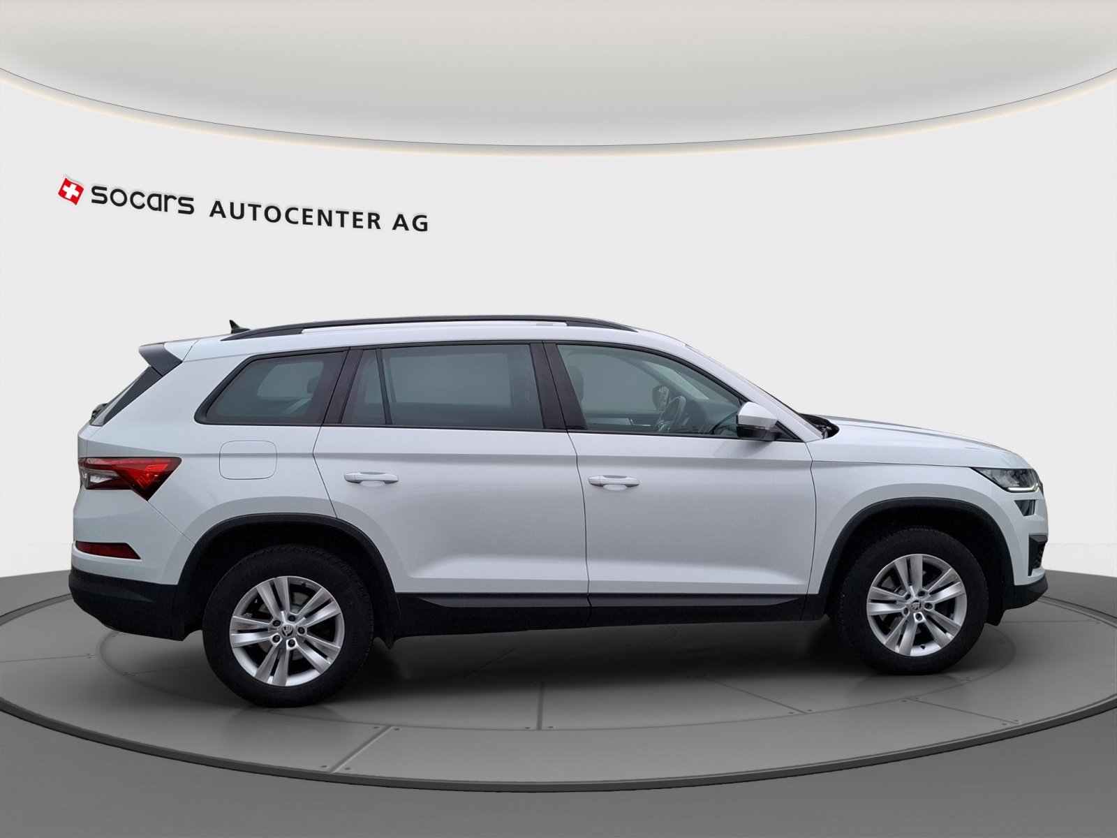 SKODA Kodiaq 2.0 TDI CR Ambition 4x4 DSG // 8-fach bereift, Diesel, Occasioni / Usate, Automatico - 7