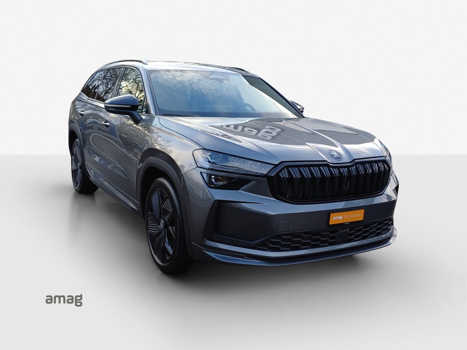 SKODA Kodiaq iV Sportline, Voll-Hybrid Benzin/Elektro, Occasion / Gebraucht, Automatik - 7