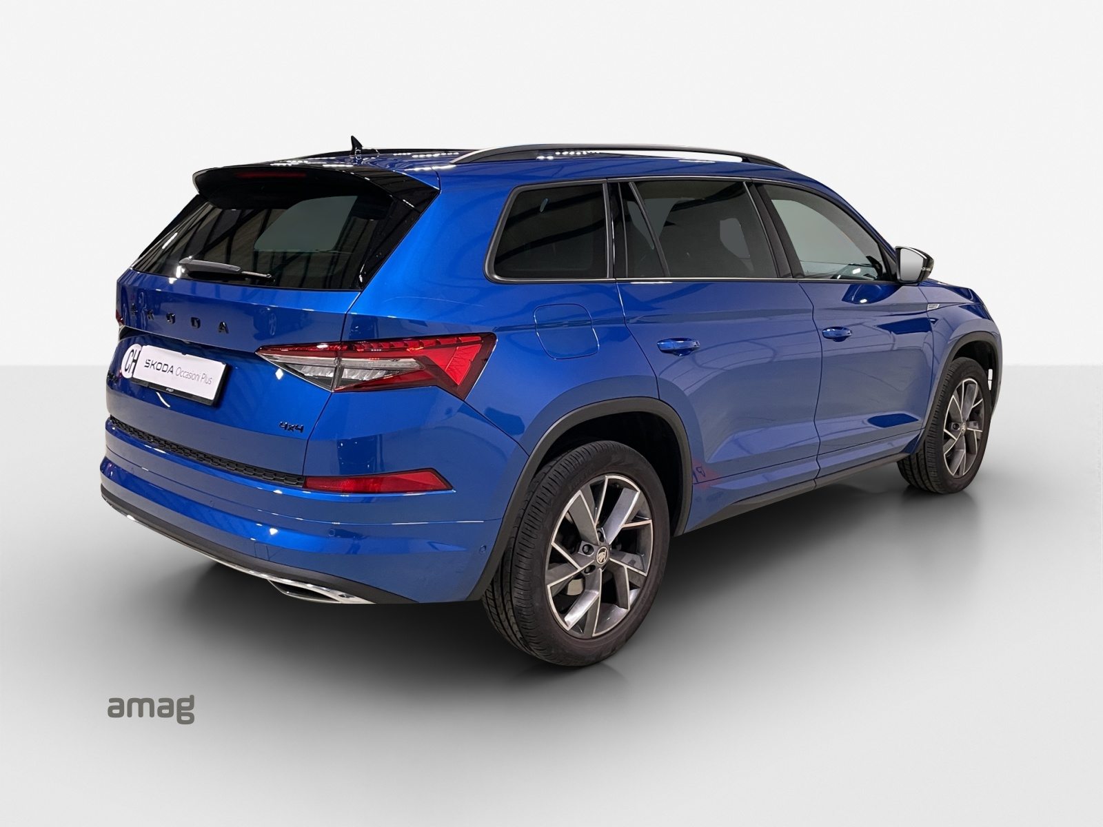 SKODA NEW KODIAQ SportLine, Petrol, Second hand / Used, Automatic - 5