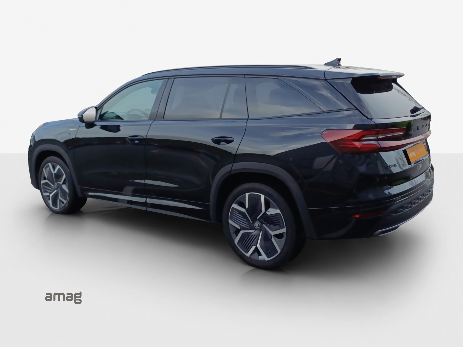 SKODA Kodiaq iV Sportline, Voll-Hybrid Benzin/Elektro, Occasion / Gebraucht, Automatik - 3