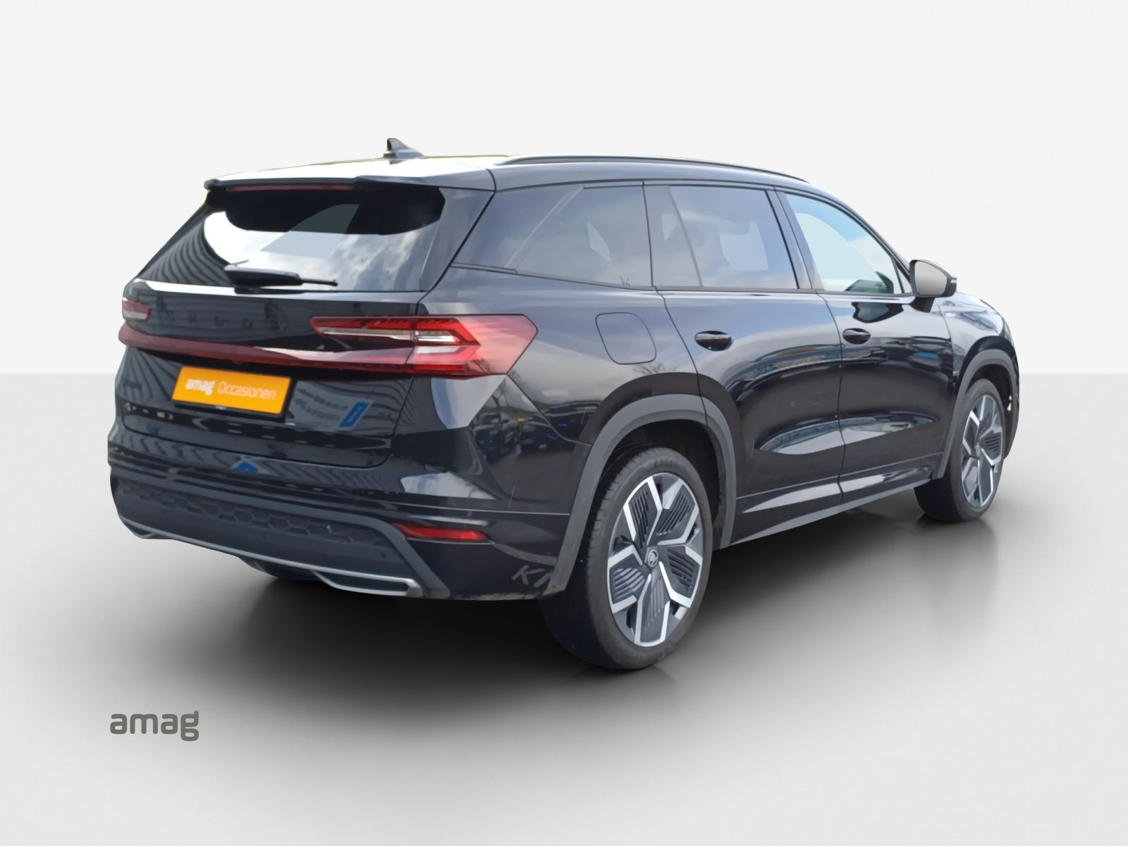 SKODA Kodiaq iV Sportline, Voll-Hybrid Benzin/Elektro, Occasion / Gebraucht, Automatik - 6