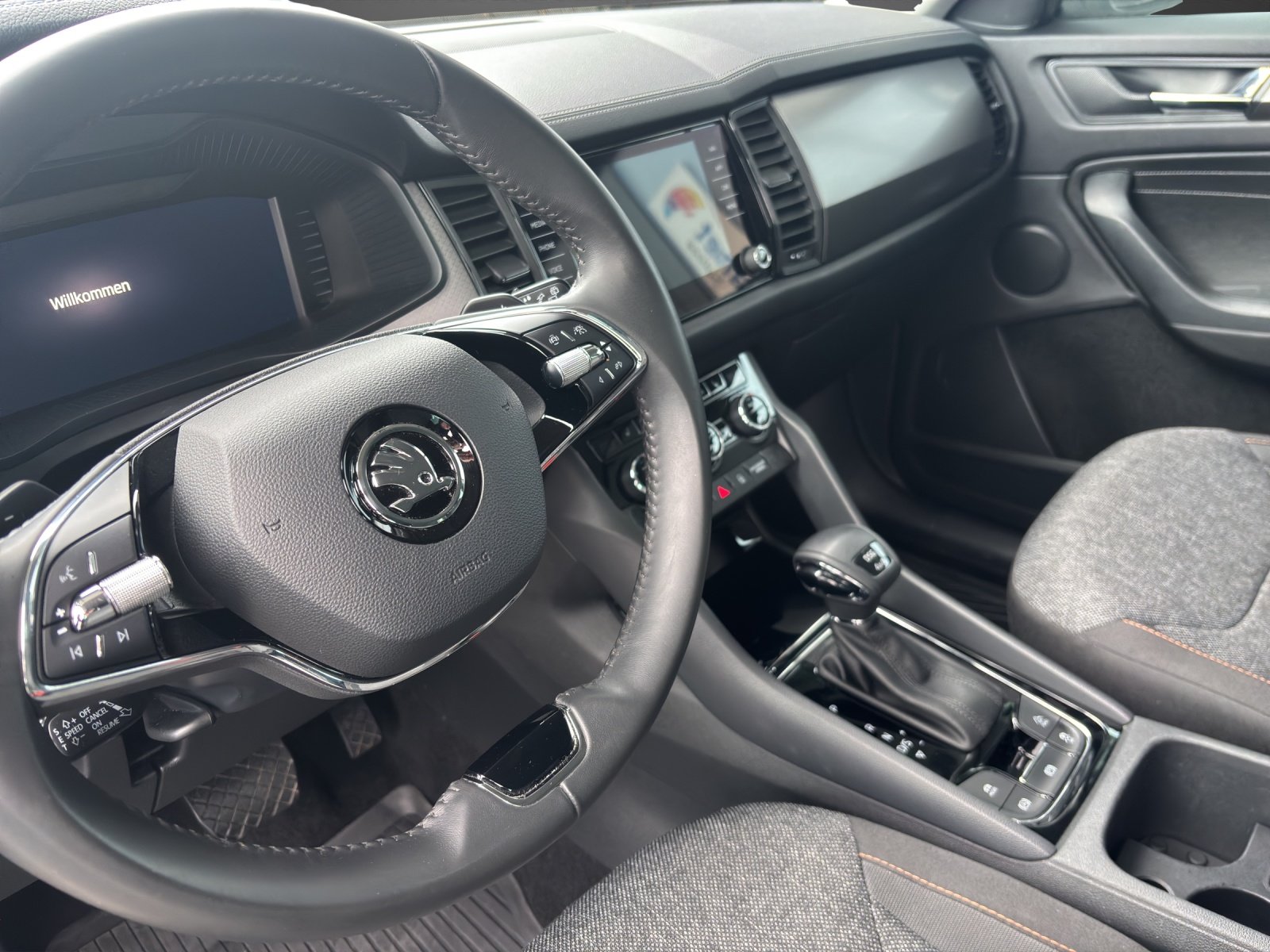 SKODA Kodiaq 2.0 TDI CR Clever 4x4 DSG, Diesel, Occasioni / Usate, Automatico - 4
