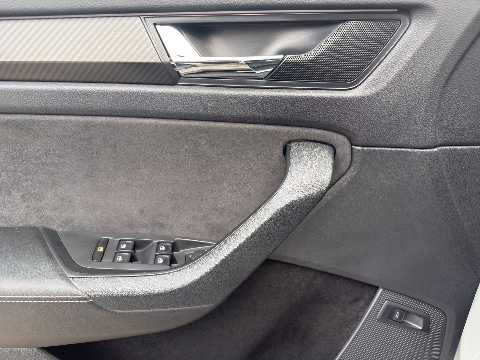 SKODA Kodiaq 2.0 TSI Sport Line, Benzina, Occasioni / Usate, Automatico - 7