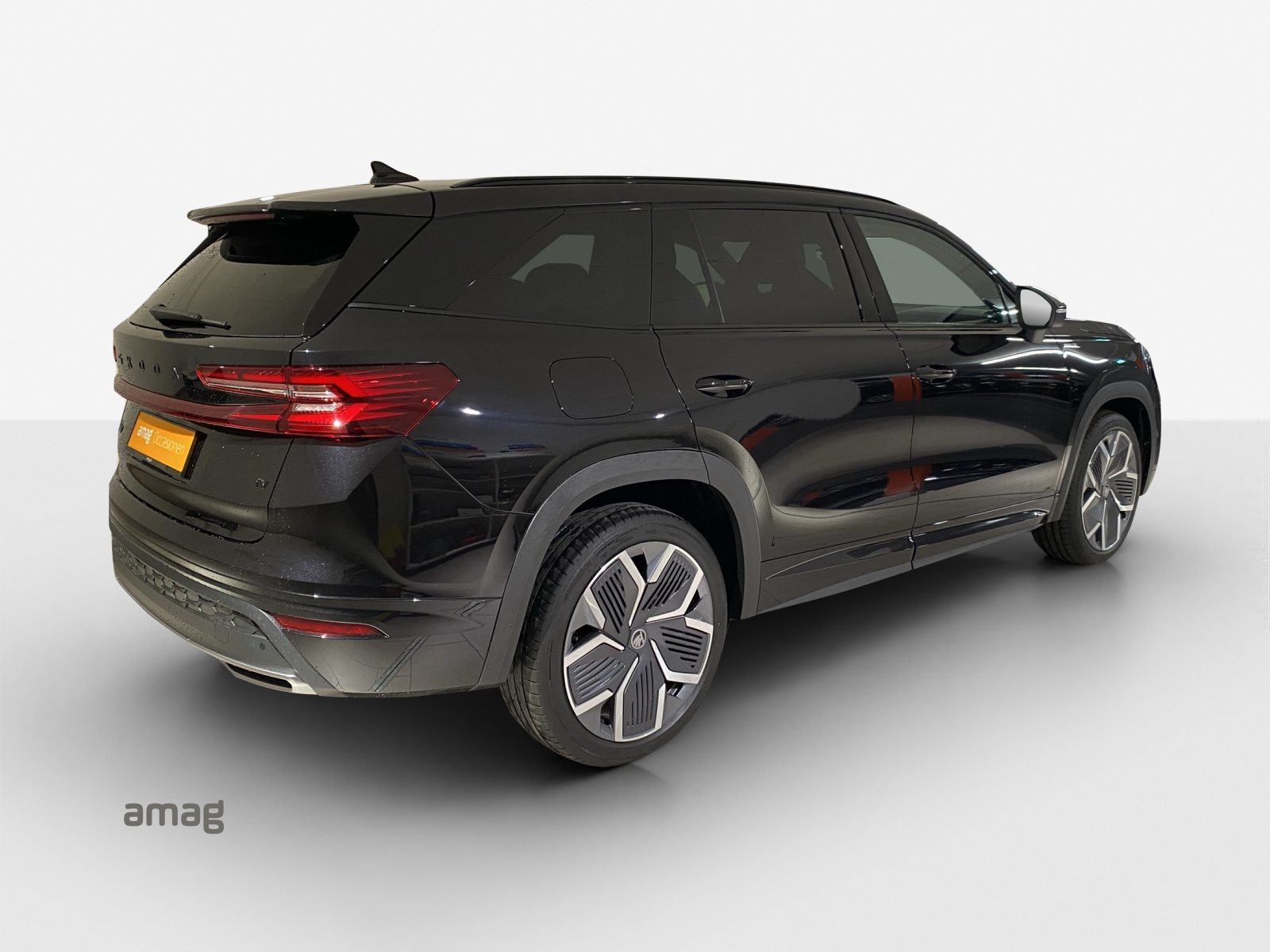 SKODA Kodiaq iV Sportline, Full-Hybrid Petrol/Electric, Second hand / Used, Automatic - 5