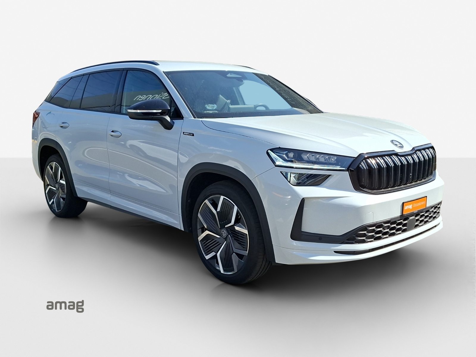 SKODA Kodiaq iV Sportline, Voll-Hybrid Benzin/Elektro, Occasion / Gebraucht, Automatik - 7