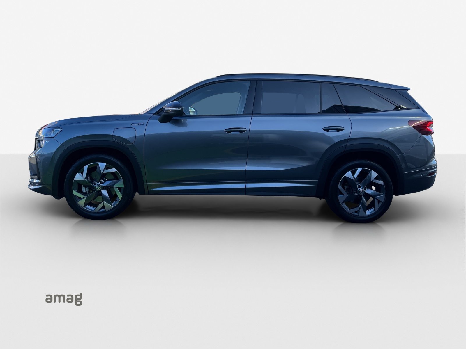 SKODA Kodiaq iV Sportline, Voll-Hybrid Benzin/Elektro, Occasion / Gebraucht, Automatik - 2