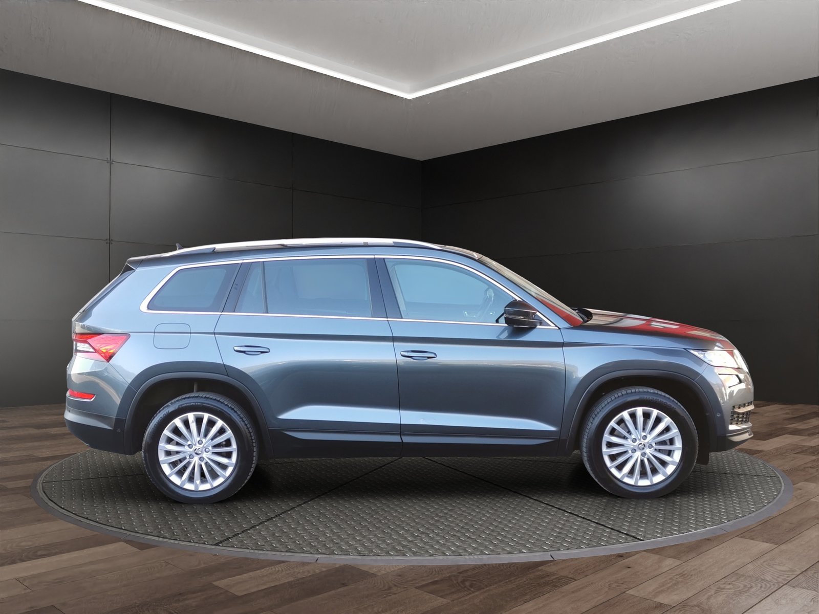 SKODA Kodiaq 2.0 TSI Style DSG 4x4, Essence, Occasion / Utilisé, Automatique - 5