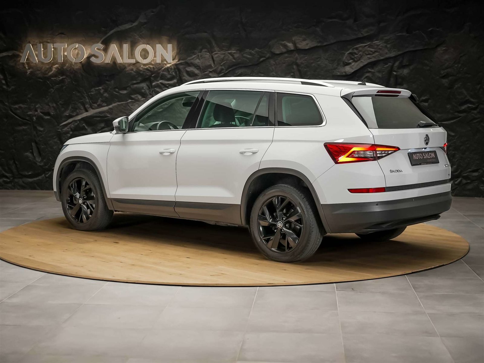 SKODA Kodiaq 2.0 TDI CR Style 4x4 DSG *7-Sitzer*CH-Fahrzeug*, Diesel, Occasion / Gebraucht, Automatik - 3