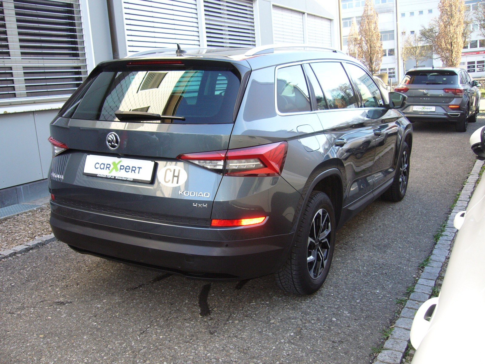 SKODA Kodiaq 2.0 TSI Style DSG 4x4, Benzin, Occasion / Gebraucht, Automatik - 3