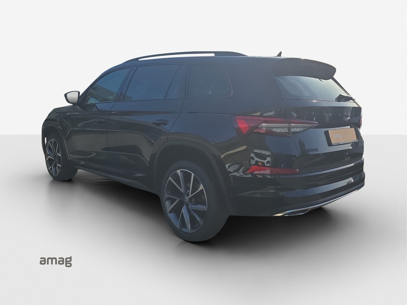 SKODA NEW KODIAQ SportLine, Diesel, Second hand / Used, Automatic - 3