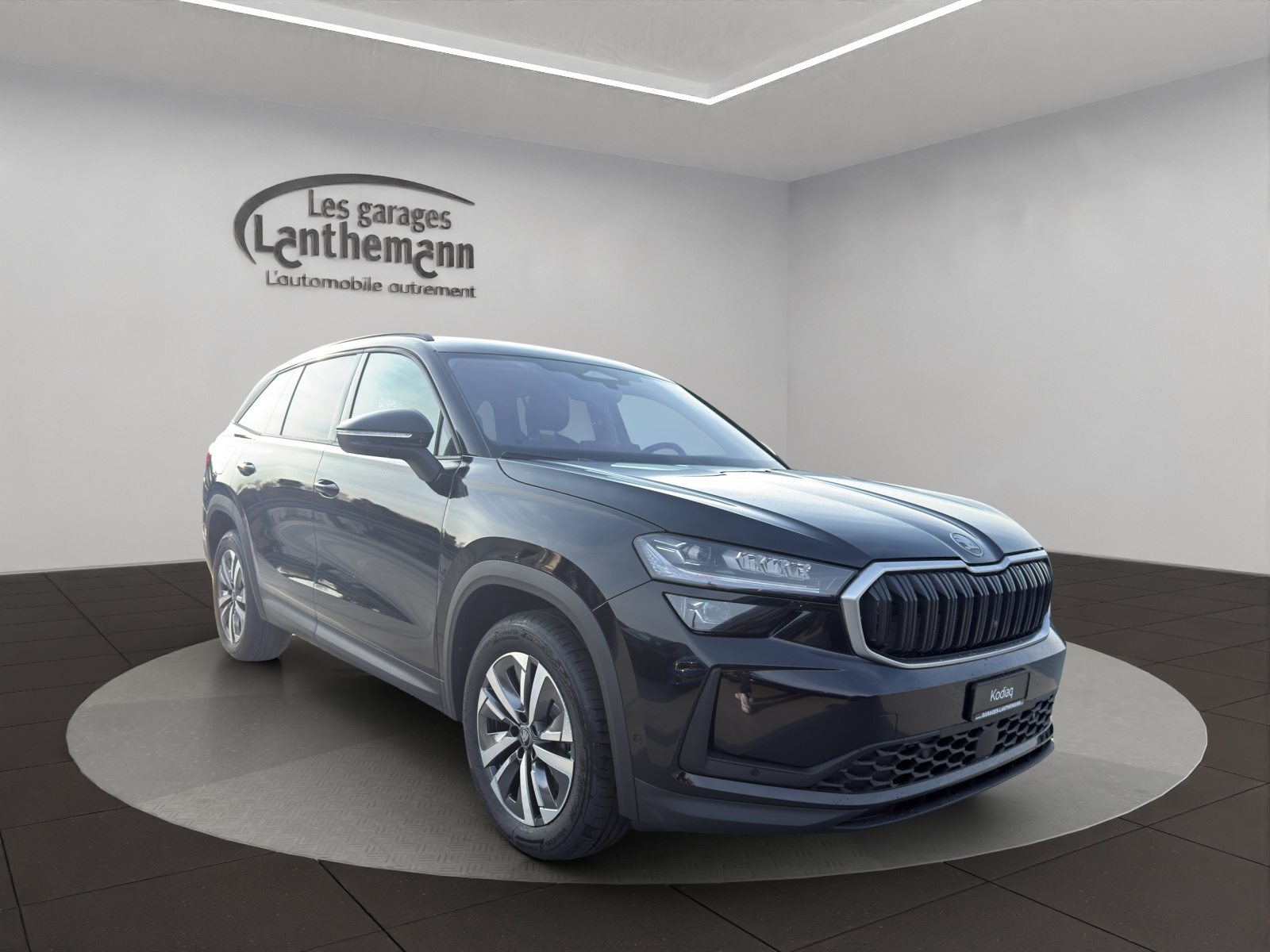 SKODA Kodiaq iV Dynamic (Netto), Hybride Intégral Essence/Électricité, Occasion / Utilisé, Automatique - 6