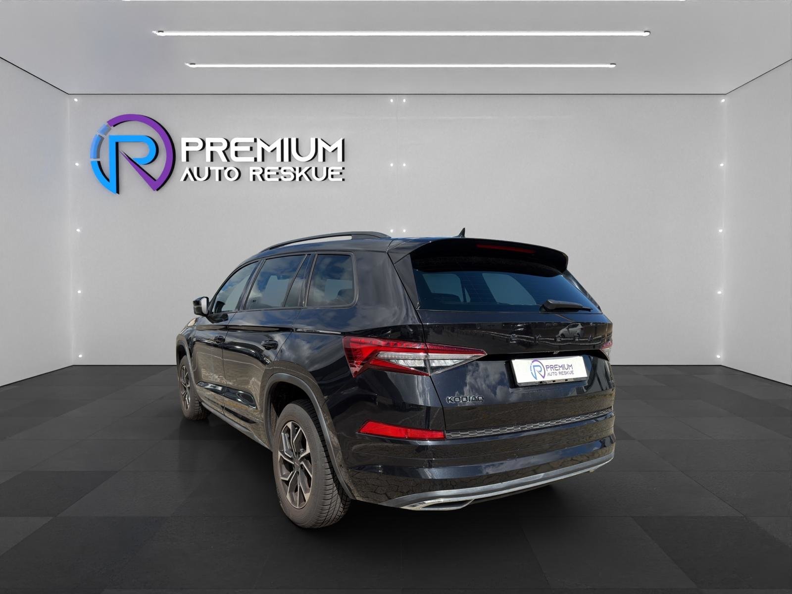 SKODA Kodiaq 2.0 TSI 4x4 SportLine, Benzina, Occasioni / Usate, Automatico - 4