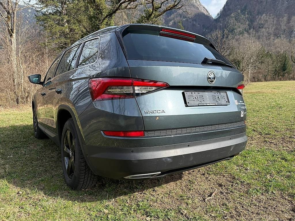 SKODA Kodiaq 2.0 TSI Style DSG, Essence, Occasion / Utilisé, Automatique - 2