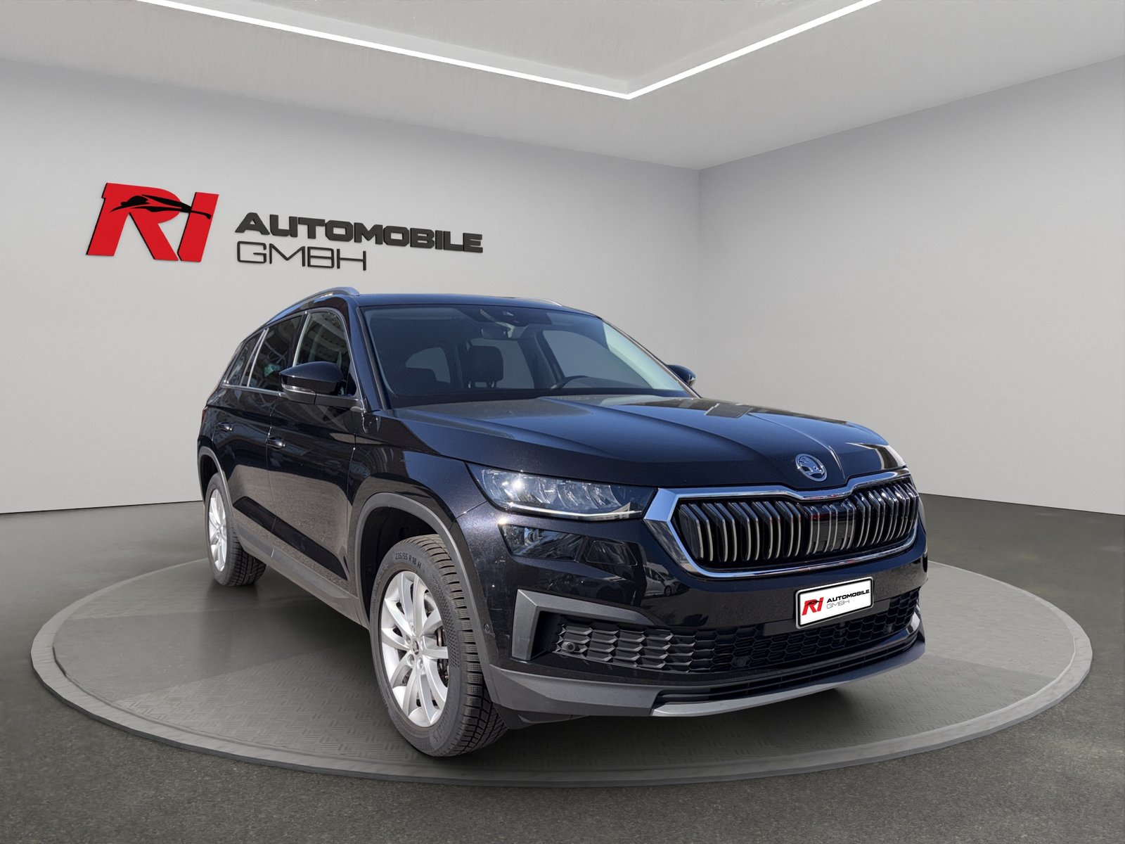 SKODA Kodiaq 2.0 TDI CR Style 4x4 DSG, Diesel, Second hand / Used, Automatic - 3