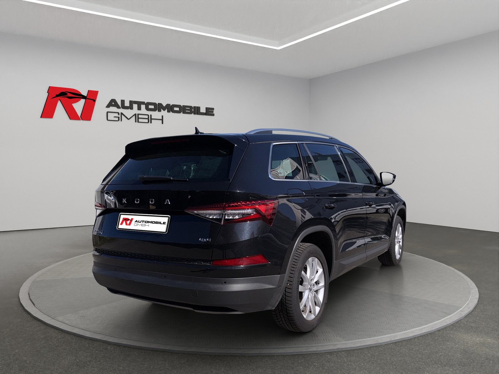 SKODA Kodiaq 2.0 TDI CR Style 4x4 DSG, Diesel, Second hand / Used, Automatic - 6