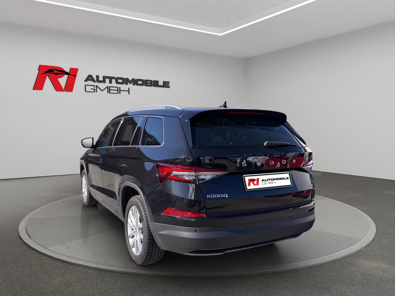 SKODA Kodiaq 2.0 TDI CR Style 4x4 DSG, Diesel, Second hand / Used, Automatic - 7