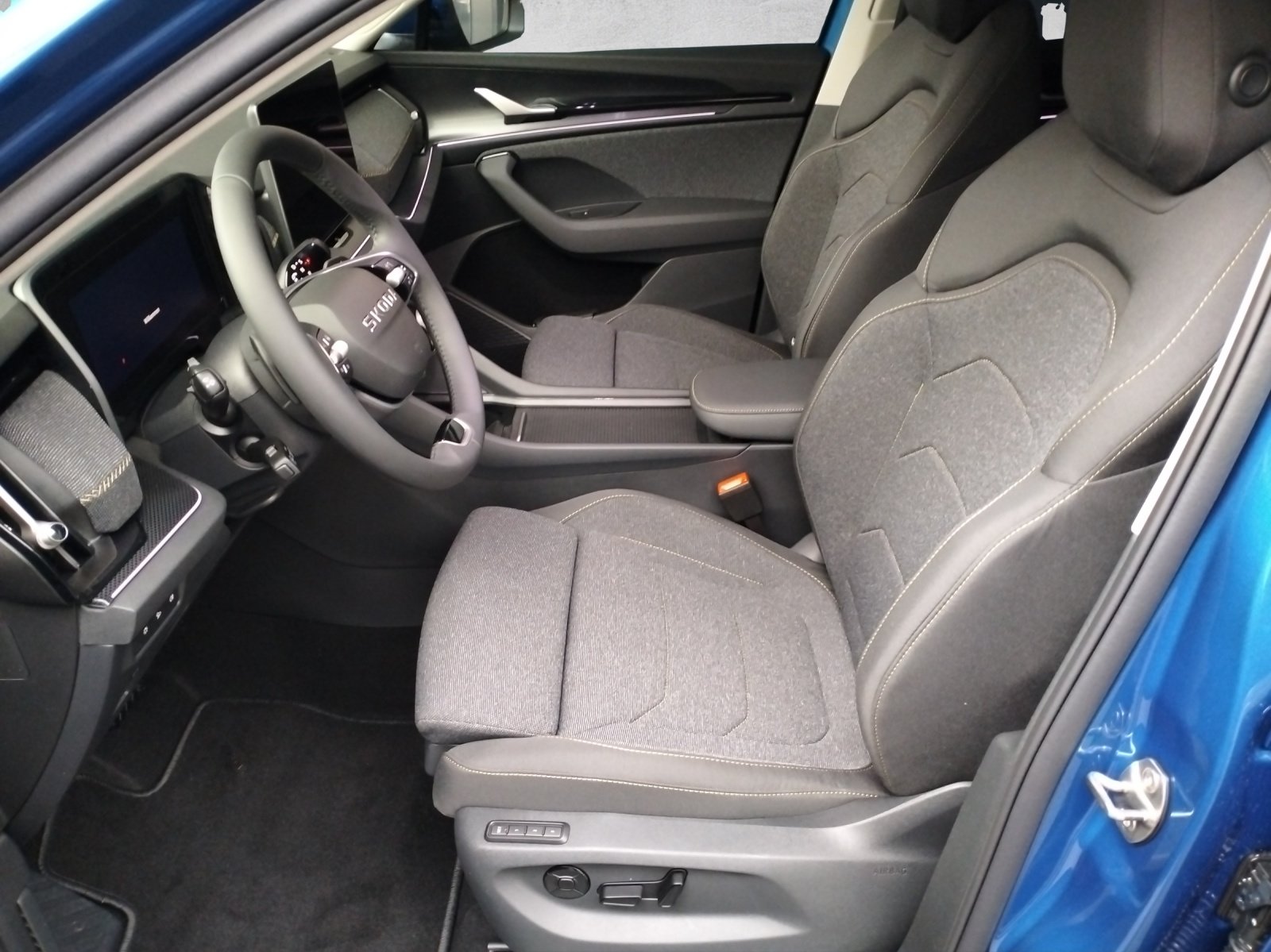 SKODA Kodiaq 1.5 TSI PHEV Dynamic, Plug-in-Hybrid Benzina/Elettrica, Occasioni / Usate, Automatico - 6