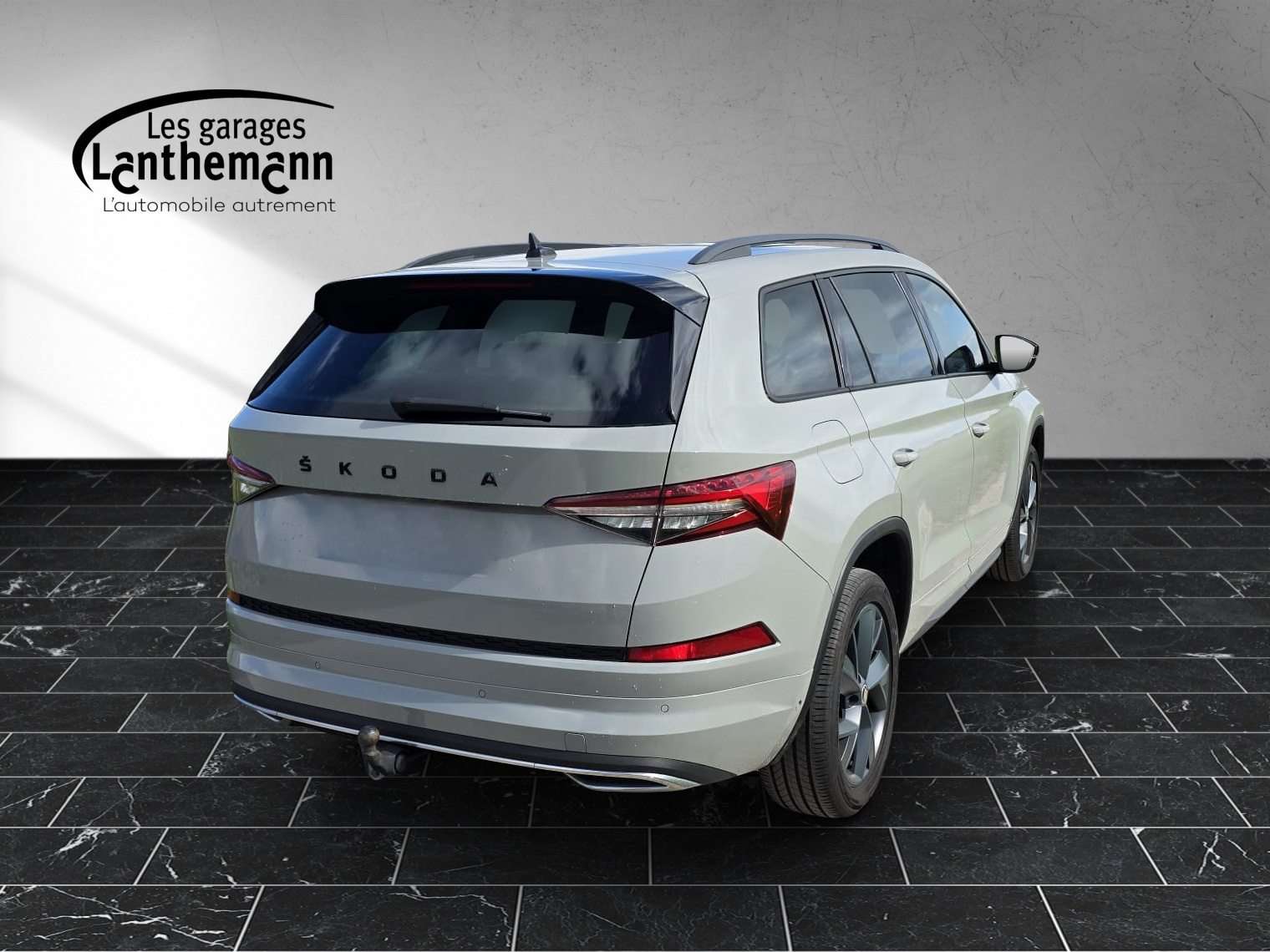 SKODA NEW KODIAQ SportLine, Benzin, Occasion / Gebraucht, Automatik - 3